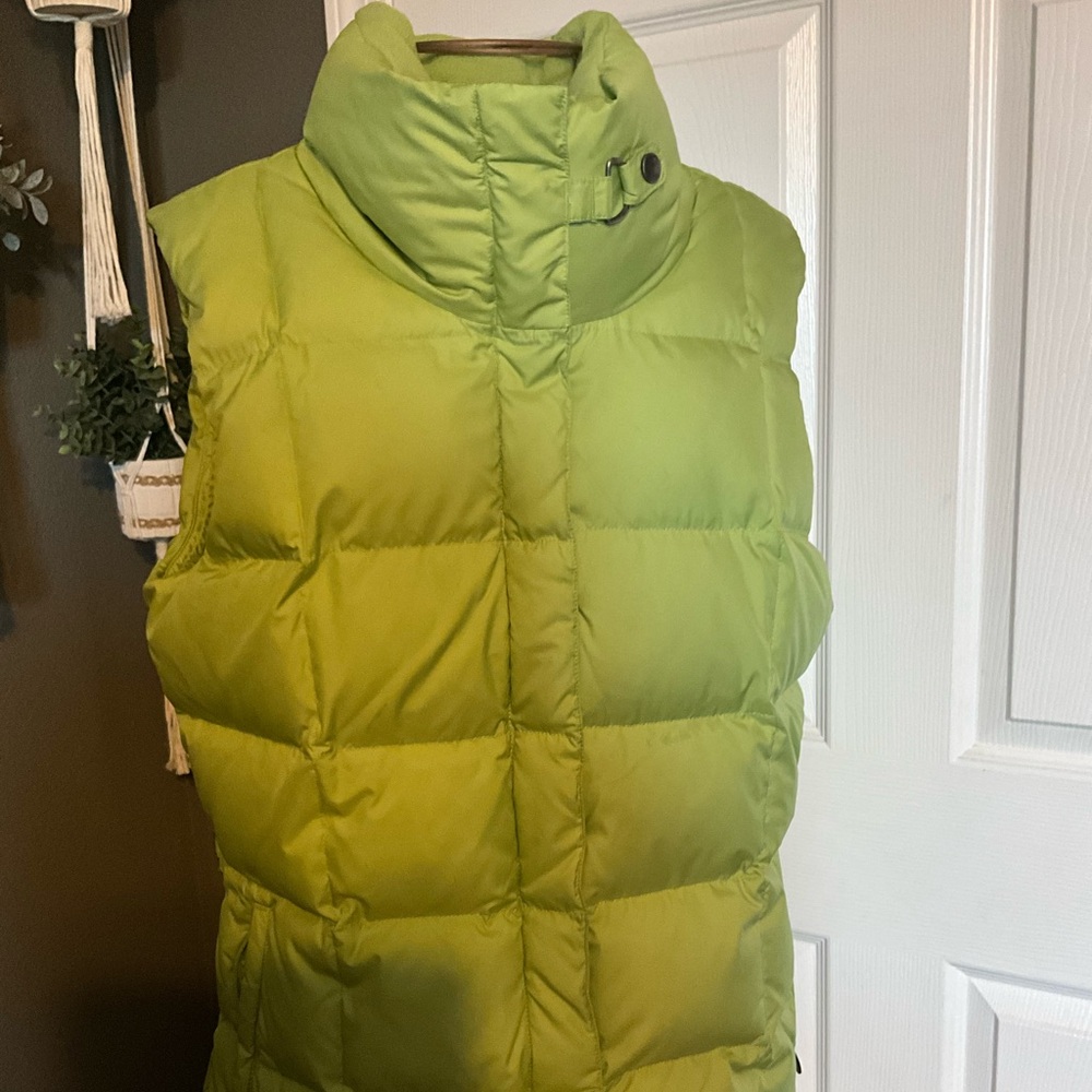 Eddie Bauer Yukon Classic Premium Quality Goose Down Lime Green Puffer Vest